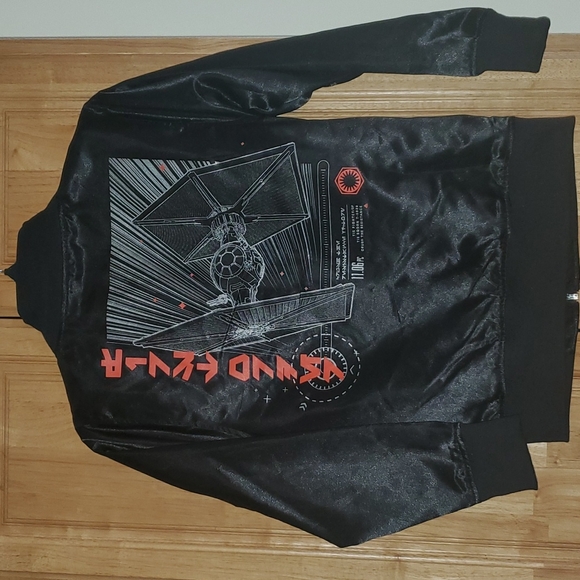 Star Wars Jacket - Picture 2 of 2